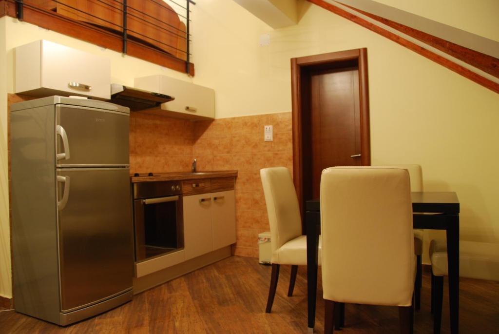 Apartments Ivetic Kotor Rum bild